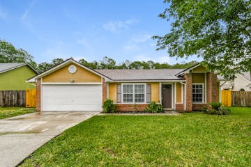 8155 Teaticket Dr Jacksonville, FL 32244